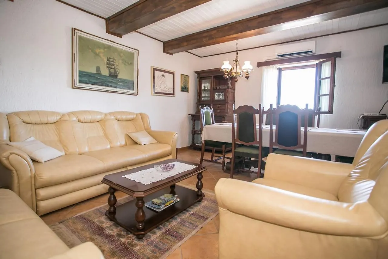 Unique Villa Bosket With Pool And Jacuzzi Surrounded By Nature Vizinada