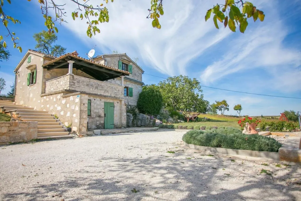 Unique Villa Bosket With Pool And Jacuzzi Surrounded By Nature Vizinada
